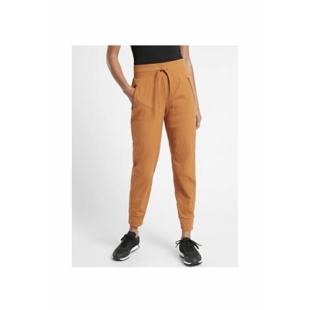 Athleta Trekkie North Jogger Pants Size 0 Cat Tail Brown